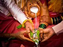 शादी के बाद लड़की के जीवन में क्यों आ जाता है बदलाव, ये कारण होते हैं जिम्मेदार