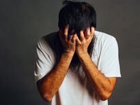जानिए क्या होती है ऑटम एंग्जाइटी और कैसे निपटें इससे