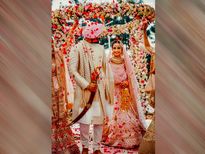 पंजाबी प्री-वेंडिग सेरेमनी: म्यूजिक,डांस और ड्रिंक्स से हटकर हैं रस्में और परंपराएं 