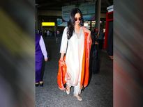लाल रंग के सूट में कैटरीना का गाॅर्जियस लुक, महज 3 हजार की  जूती पहन लगीं स्टनिंग  