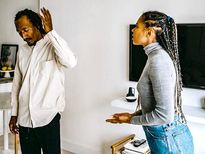 Relationship Tips: पार्टनर के खराब बर्ताव से हैं परेशान, तो इस तरीकों से करें उनके बिहेवियर में बदलाव 