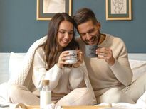 Relationship Tips: अपने नाराज़ पति को इस तरीकों से करें खुश, बनीं रहेगी घर में खुशहाली 