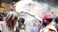 Bhasma Holi of Kashi: रंग-गुलाल से नहीं चिता की भस्म से खेली जाती है होली