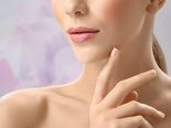 10 Signs Of Ageing Hands 