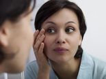 10 Tried & Tested Remedies To Get Rid Of Crow's Feet