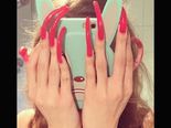 The Girl Who Did Not Cut Her Nails For 3 Years!