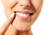 This Natural Toothpaste Is The Need Of The Hour For All Your Dental Problems!