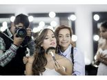 Who Should Do Your Wedding Makeup On The D-Day?