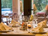 Everything You Need To Know About The Nude Restaurant In Paris