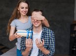 Valentine's Day 2022: 21 Gift Ideas To Surprise Your Partner Or Spouse