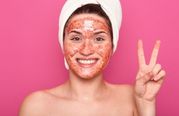 8 Tomato Masks For Minor Skin Conditions Like Dryness, Dullness, Acne Etc.