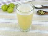 உடல் எடை குறைப்பிற்கு நெல்லிக்காய் ஜூஸின் பயன்கள்!