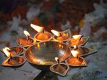 கடவுளை வழிப்படும் போது எதற்கு ஆரத்தி காண்பிக்கிறோம் என்று தெரியுமா?