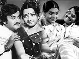 ஒரு நடிகருடன் தாயாகவும், தாரமாகவும் நடித்த தமிழ் நடிகைகள்!