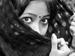 புருவத்தை திரெட்டிங் செய்வது பற்றி நீங்கள் அறியாத தகவல்கள்! தெரிஞ்சுக்க இங்க படிங்க!