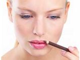 Lip liner - an add on to the shimmering smile