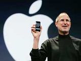 Apple chief, Steve Jobs Steps Down