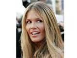 Elle Macpherson Slashes Â£2m From House Price