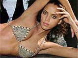 Noemie Lenoir Attempts Suicide