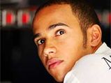 Lewis Hamilton Gifts A Mercedes Sports Car To His Dad