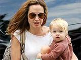 Angelina Jolie's Daughter Wants To Be A Boy