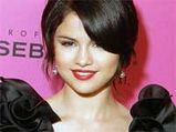 Robert Pattinson Melts Selena Gomez's Heart