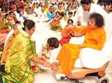 Sathya Sai Baba's 85th Birthday - Mass Marriage