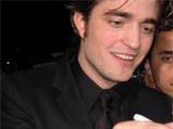 Robert Pattinson Reveals Kristen Secret