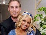 Jessica Simpson Sets Her Wedding Date!