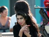 Get The Amy Winehouse Makeup!
