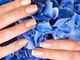 7 Steps To Get Shiny Nails Without Nail Polish!
