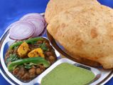 Pindi Chole Bhatura