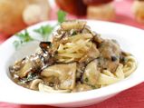Valentine's Day 2022: Chicken Mushroom Pasta Recipe That You Must Try At Home