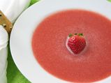 Strawberry Soup: Aphrodisiac V Day Starters!