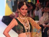 IIJW'13 Day 3: Aditi Rao Hydari Turns Showstopper