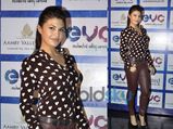 Jacqueline Fernandez In Burberry Prorsum