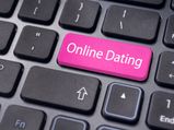 How To Propose Online: Dating Tips