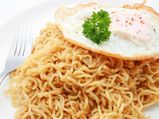 Instant Noodles With Eggs: Father's Day Spl