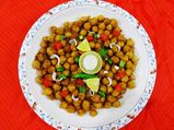 Khatta Meetha Chana Chaat For Ramzan