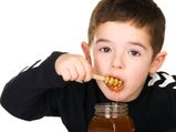 Top 6 Reasons To Include Honey In Child's Diet