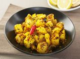 Sweetilicious: Corn & Aloo Dry Fry Recipe