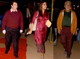 Celebrating Christmas: Lara Dutta,Naseeruddin Shah, Randhir Kapoor At St.Peter's Church