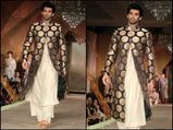 Shoutout To Boys! Take Kurta Lessons From Aditya Roy Kapur