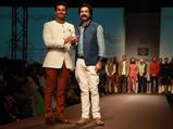 Amazon India Fashion Week 2016 A/W : Randeep Hooda Gets Macho For Rohit Kamra