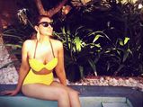 Lisa Ray Shows Us How Be Chic & Edgy In A Two-Piece Swimsuit