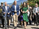 On Royal Tour Canada 2016: Kate Middleton Dazzles In Dolce & Gabbana Green Dress
