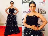 Urmila Kothare Stunned All By Wearing Ostrich Feathers On The Red Carpet...Wait, What?
