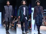 We Cannot Stop Admiring Rajesh Pratap Singh's Collection @ Lakme Fashion Week S/R 2017
