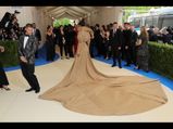 Priyanka Walks The Red Carpet At Met Gala Awards 2017; Floors People With Her Ralph Lauren Outfit