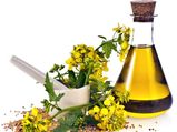 DIY: Mustard Oil Treatments For Dry Hair